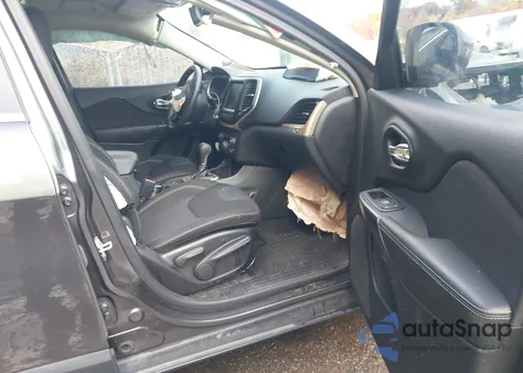 2016 Jeep Cherokee Latitude from USA, damaged, VIN 1C4PJLCB9GW137553